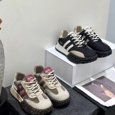 批发厚底阿甘鞋女款2024超火真皮厚底防滑潮流百搭复古<b class='q'>运动鞋</b>休闲7515