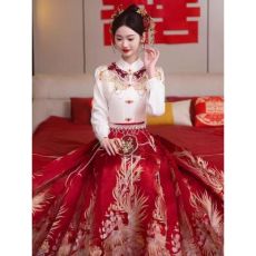 批发马面裙套装2024<b class='q'>新款</b>套装秋冬结婚服短款订婚定亲女红色小个子新娘