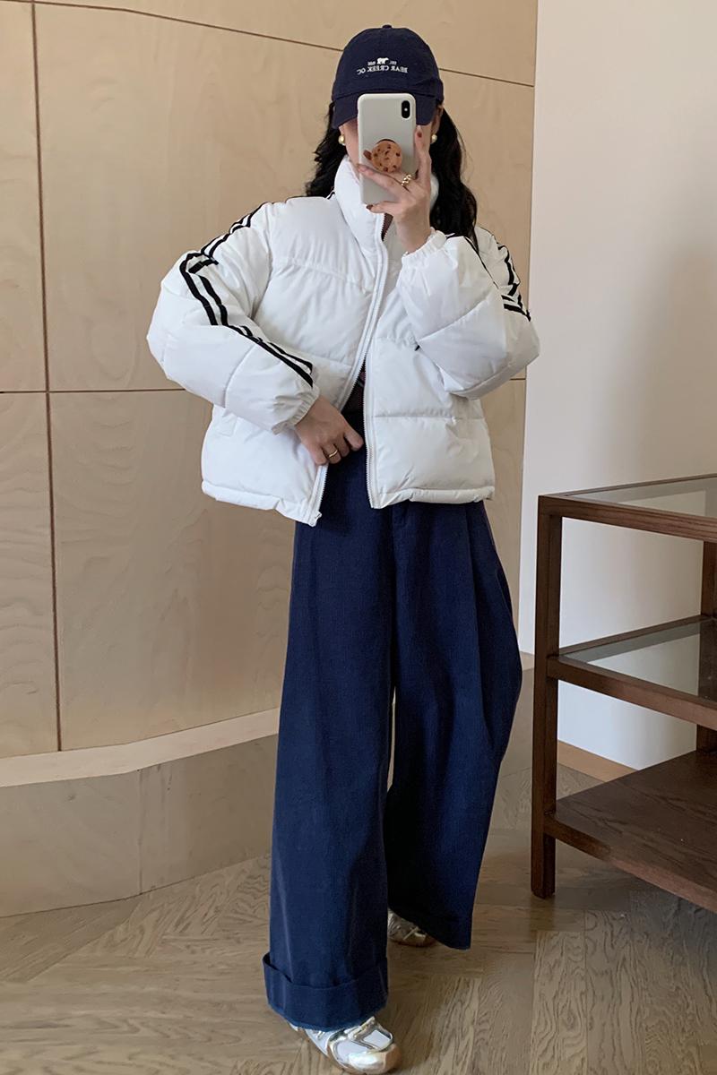 实拍三条杠短款羽绒服女2024冬季新款美式肯豆面包服连帽外套