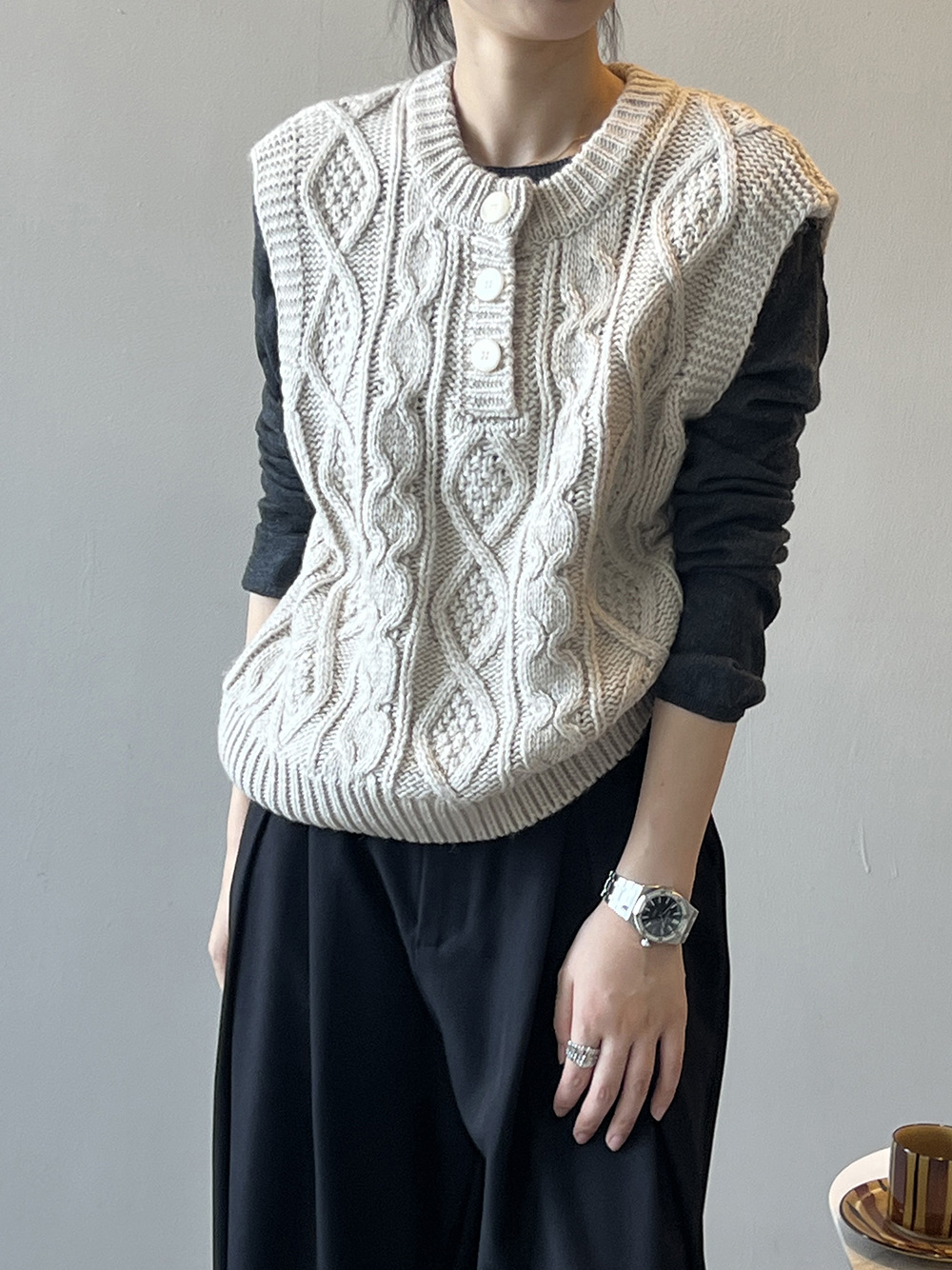 Actual shot ~ Korean style half open collar button knitted vest 2024 autumn new loose and versatile sweater vest