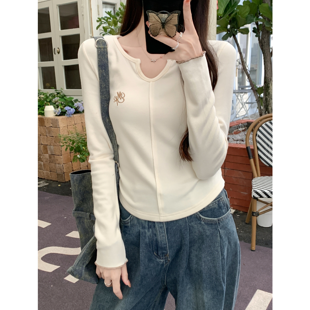 PF23427#长袖T恤女V领打底衫刺绣字母女裝貨源服裝批發