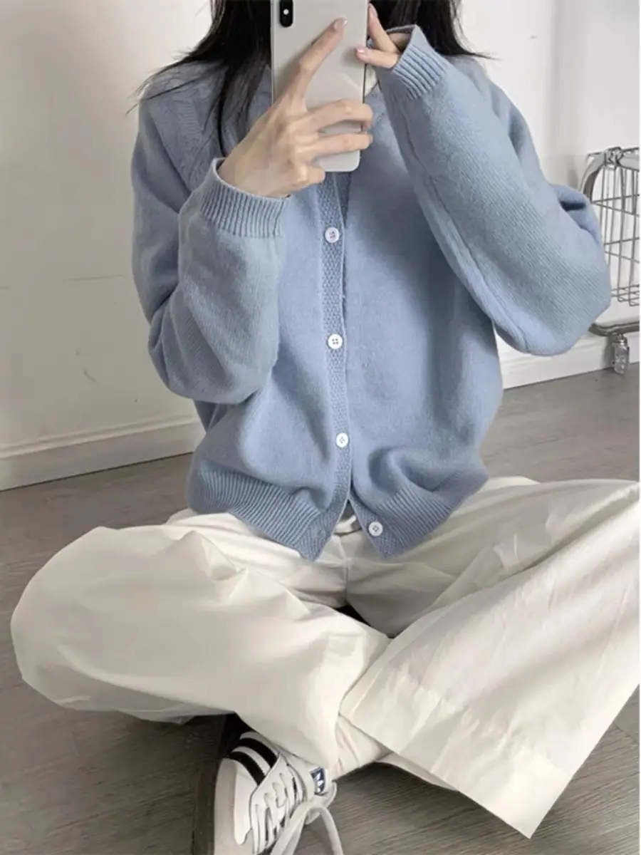 라운드넥 울 가디건 상세 이미지 4