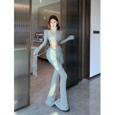 批发实拍实价  多穿<b class='q'>个性</b>破洞修身打底针织衫微喇叭拖地长裤围摆三件套