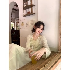 批发流苏系带<b class='q'>清凉</b>镂空条纹罩衫女夏2024新款薄款防晒针织衫