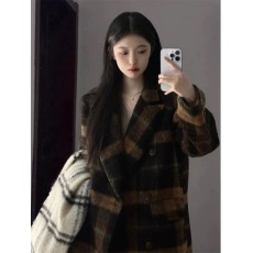 批发格子双排扣复古时尚呢子大衣女秋冬新款高级感小个子温柔毛呢外套