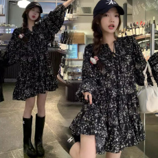 批发2026早春大码女装<b class='q'>碎花</b>长袖连衣裙茶歇小个子打底<b class='q'>短裙</b>