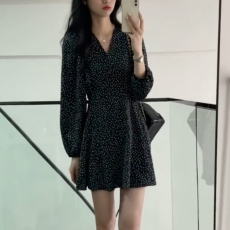 批发2026早春大码女装桑稚同款波点一片式V领<b class='q'>连衣裙</b>系带裙