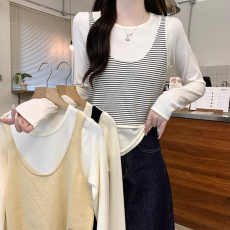 批发实拍安迪绒长袖毛衣女<b class='q'>秋</b>冬2024潮圆领设计感假两件短款保暖针织衫