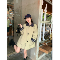 批发实拍实价 设计感翻领短款风衣女秋季宽松格纹拼接外套