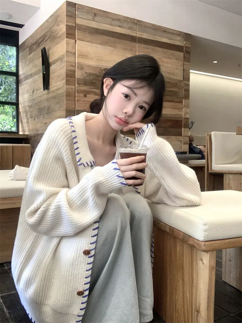 단추 니트 가디건 상세 이미지 3