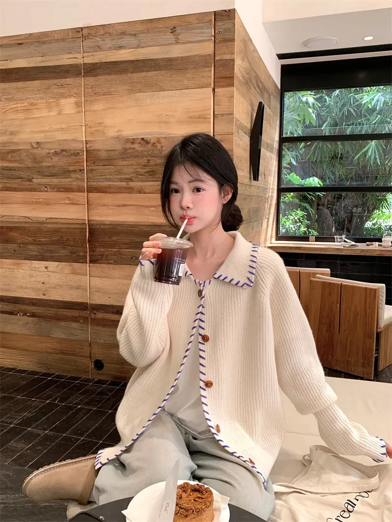 단추 니트 가디건 상세 이미지 8