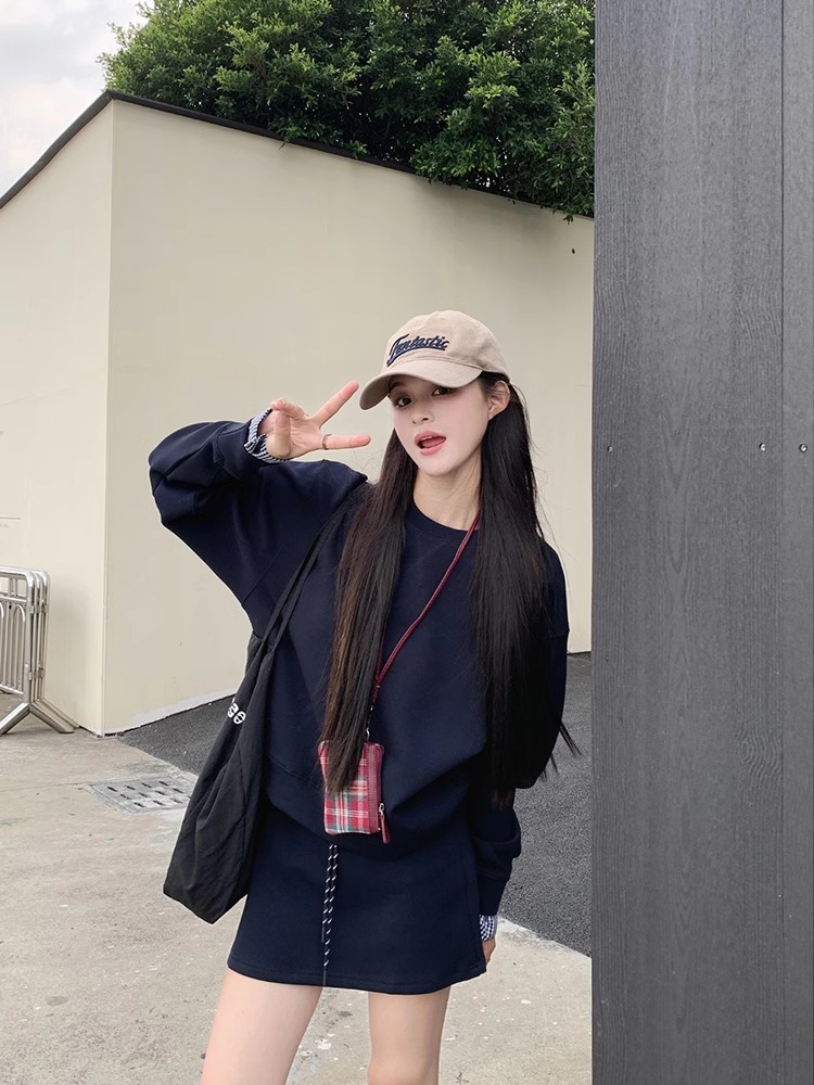 후드티 코디 반신 스커트 전체 집합 한 부서 품격 착용 가져 가라. 슬림해 보이는 패션 연령 감소 해군 투피스 슈트