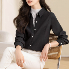 批发实拍高级灰磨毛长袖<b class='q'>衬衫</b>女秋冬复古港风通勤加厚叠穿内搭<b class='q'>衬衣</b>女