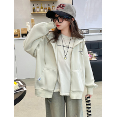 批发女童卫衣2026新款洋气秋装女孩连帽上衣儿童装春秋季时髦大童衣服