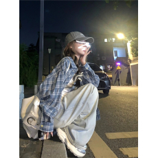 批发美式复古蓝色格子衬衫女装秋季新款外搭衬衣防晒<b class='q'>外套</b>休闲<b class='q'>百搭</b>上衣