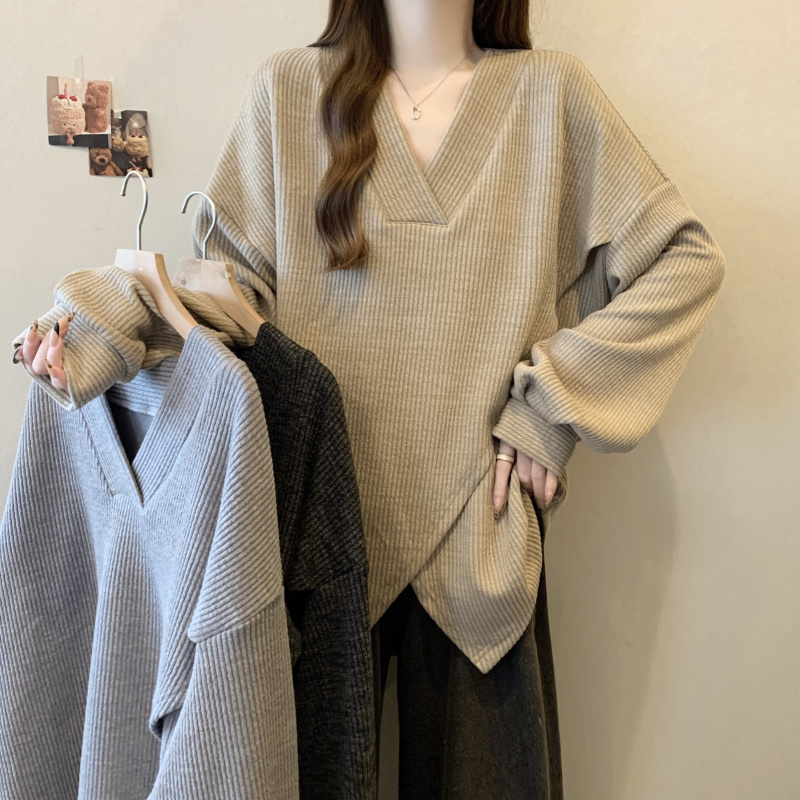 실사 빅 사이즈 여성 의류 마이크로 지방 빅 브이 넥 십자가 디자인 느긋한 바람 느슨함 센스 루즈핏 긴팔 니트