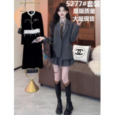 批发早春搭配一整套小个子穿搭半身<b class='q'>裙</b>女学院风<b class='q'>西装</b>两件套装女2024新款