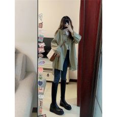 批发韩系高级感穿搭风衣短外套女<b class='q'>春</b>秋2026年新款早初秋赫本风宽松上衣