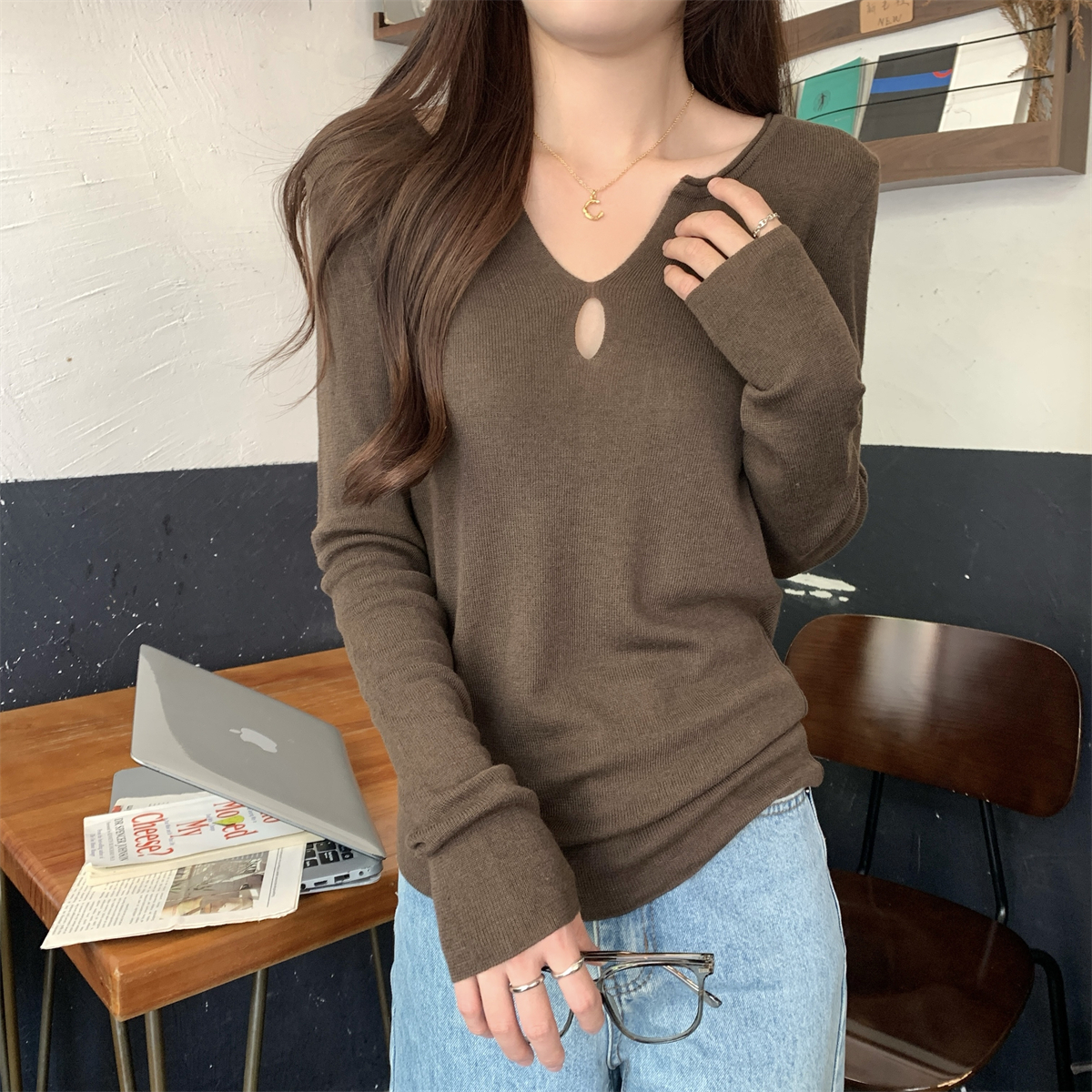 Actual shot of autumn and winter Korean style semi-open collar temperament hollow soft waxy 6 wool knitted bottoming shirt long-sleeved top for women