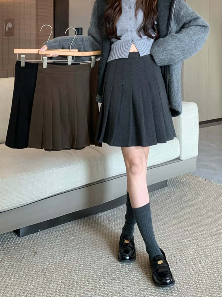 Actual shot of the new woolen pleated skirt, mid-length, anti-exposure, high-waisted, slimming A-line skirt