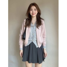 批发女装2024新款茶系一整套撞色V领假两件针织衫百褶裙绝美两件套装