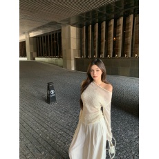 批发实拍 简约镂空立体拼接针织上衣+<b class='q'>亚麻</b>白色阔腿长<b class='q'>裤</b>