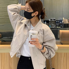 批发高级感气质纯色短<b class='q'>外套</b>女小个子简约休闲百搭夹克工装<b class='q'>上衣</b>春秋新款