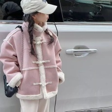 批发中式盘扣女童加绒外套儿童秋冬装2024新款冬装大童皮毛一体上衣潮
