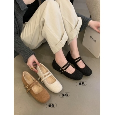 批发简约纯色玛丽珍双带子搭扣毛毛鞋秋<b class='q'>冬</b>新款甜美内增高小初秋单鞋