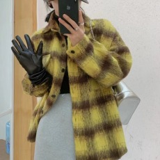 批发韩版冬毛呢设计感格子<b class='q'>衬衫</b>长毛绒百搭时尚宽松<b class='q'>大</b>码长袖呢子外套<b class='q'>女</b>