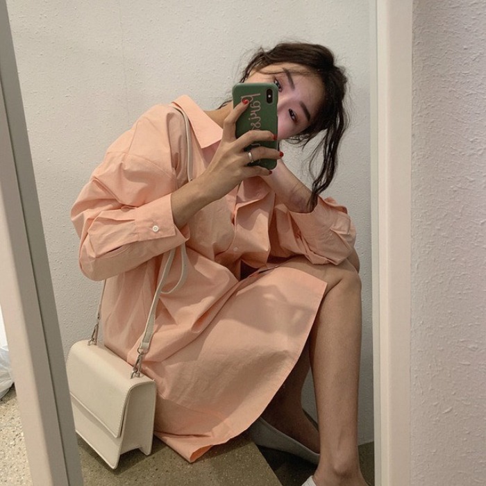 chic 한 바람 느긋한 루즈핏 싱글 줄 버튼 사탕 색상 단색 긴팔 드레스