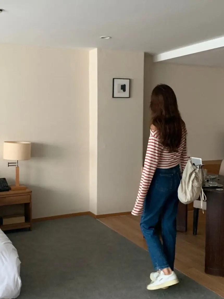 여성용 스타일리시 블라우스 티셔츠 상세 이미지 31
