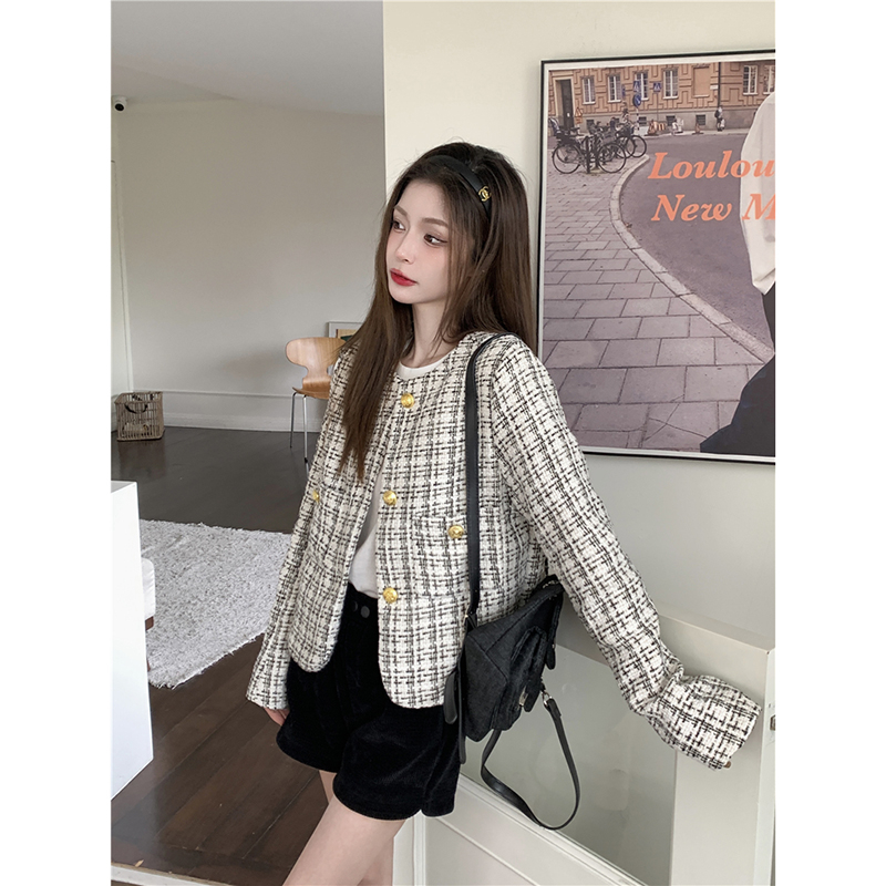 2024 new style small fragrant style jacket for women autumn retro plaid loose lady style high-end fashion long-sleeved top