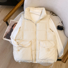 批发<b class='q'>实拍</b><b class='q'>大码</b><b class='q'>女装</b>秋冬季新款胖妹妹显瘦棉马甲显瘦减龄羽绒棉外套