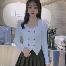 批发方领双排扣毛衣打底衫女秋冬高级感<b class='q'>不规则</b>泡泡袖内搭时尚上衣短款