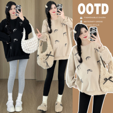 批发实拍2026春季新款女装上衣简约韩版宽松型绣花套头<b class='q'>卫衣</b><b class='q'>中长款</b>圆领