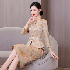 批发新中式<b class='q'>旗袍</b>2026<b class='q'>新款</b>订婚礼服优雅小众气质妈妈正式场合连衣裙