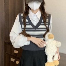 批发2025新款复古学院风假两件条纹背心长袖衬衫Polo衬衣小个子上衣