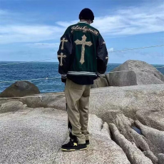 批发2024春秋季美式高街复古十字架刺绣棒球服街头<b class='q'>嘻哈</b>百搭夹克外套男