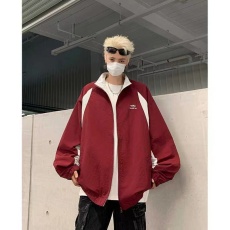 批发网图 拼色立领户外运动美式秋季新款冲锋衣外套男女宽松运动上衣