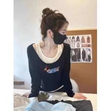 批发腊肠小狗黑色假两件上衣女早秋chic韩系独特别致长袖印花<b class='q'>t</b><b class='q'>恤</b>小衫