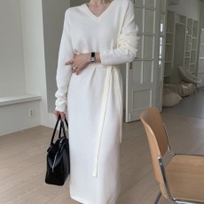 批发韩版<b class='q'>V领</b>宽松针织系带毛衣<b class='q'>连衣裙</b>长裙