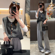 批发秋季百搭<b class='q'>彩色</b>纽扣圆领针织马甲+圆领纯色长袖打底上衣+显瘦休闲裤