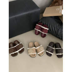 批发复古新中式玫瑰花厚底毛毛拖鞋女外穿2024秋<b class='q'>冬</b>新款温柔小众一字拖