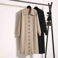 批发实拍大码女装2025秋冬款针织连衣裙韩版简约百搭单排扣中长款裙子