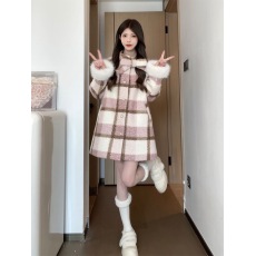 批发韩系甜美高级感粉色格子毛呢大衣蝴蝶结呢子外套女<b class='q'>冬</b>季小个子套装