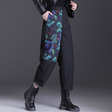 批发实拍复古民族风印花盘扣羽绒裤女冬季宽松显瘦白鸭绒束脚裤宽松型