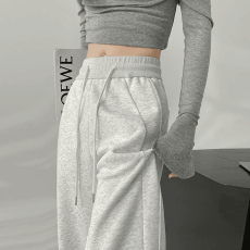 批发美式白色<b class='q'>运动裤</b>女2024春秋新款高腰显瘦休闲直筒宽松阔腿裤拖地裤