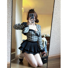 批发实拍法式名媛气质小香风外套格纹抹胸背心显瘦高腰蛋糕裙整套穿搭