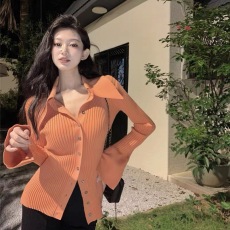 批发复古加厚针织POLO领<b class='q'>打底衫</b>设计感小众喇叭长袖橘色毛衣